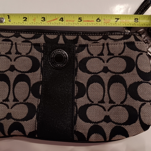 Coach clutch or makeup bag - Picture 4 of 6